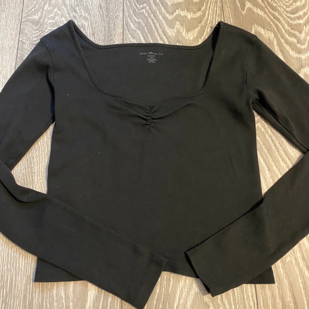Brandy Melville Long Sleeve Top